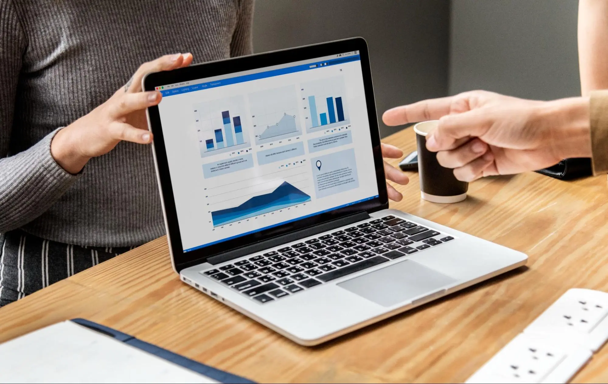 Monitoring & Semantic Analysis SEO